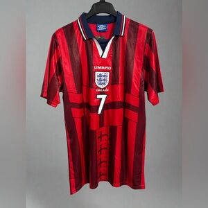England 1998 World Cup Retro Jersey - David Beckham #7